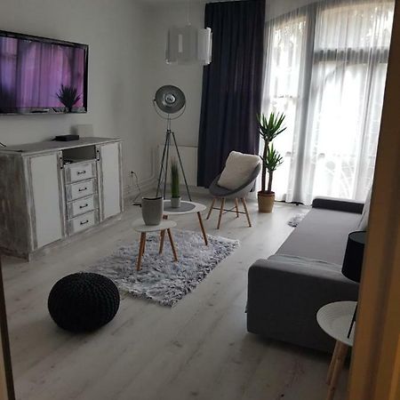 Downtown'S Pearl Lejlighed Pécs Eksteriør billede