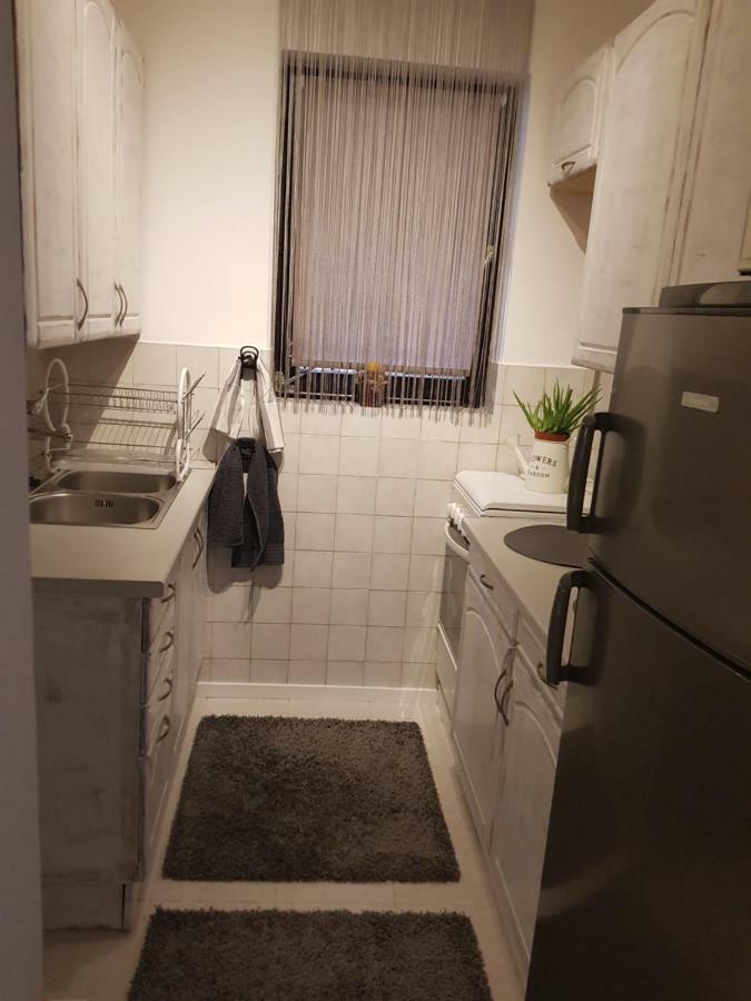 Downtown'S Pearl Lejlighed Pécs Eksteriør billede